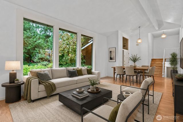 16438 SE 22nd Street, Bellevue, WA 98008