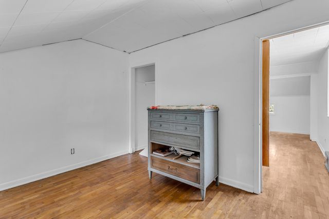 8825 Mills Road, Manitou Beach, MI 49253