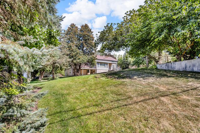 8825 Mills Road, Manitou Beach, MI 49253