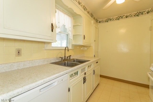 357 E 307th Street, Willowick, OH 44095