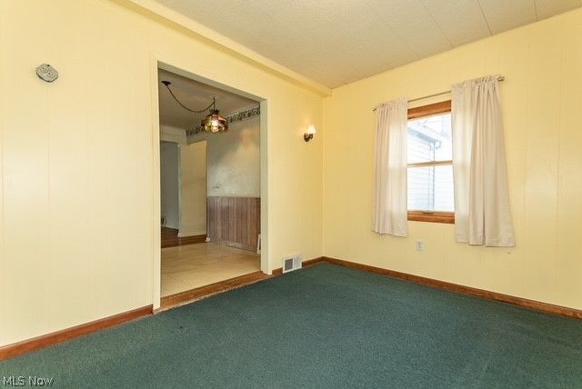 357 E 307th Street, Willowick, OH 44095