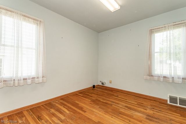 357 E 307th Street, Willowick, OH 44095
