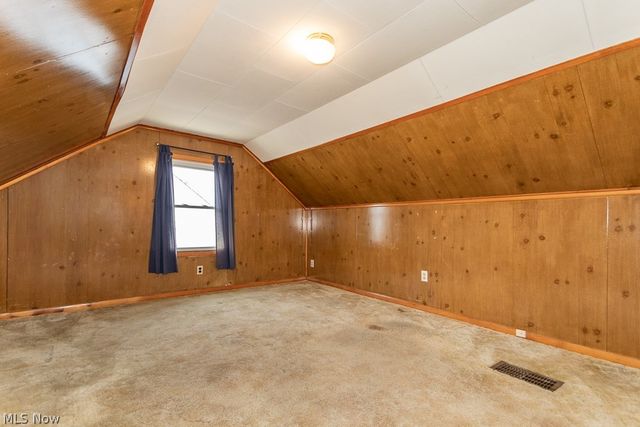 357 E 307th Street, Willowick, OH 44095