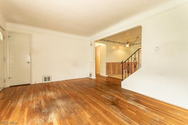357 E 307th Street, Willowick, OH 44095