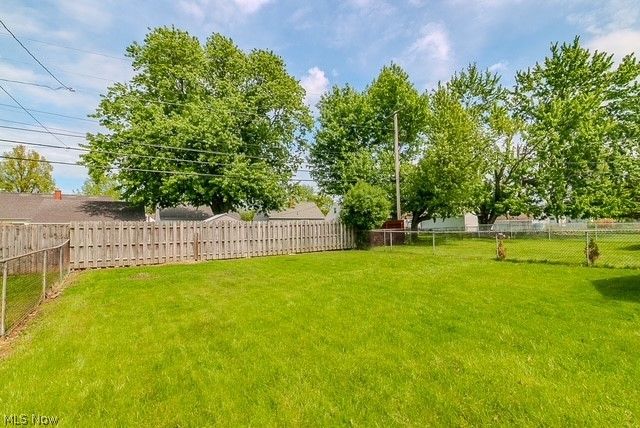 357 E 307th Street, Willowick, OH 44095
