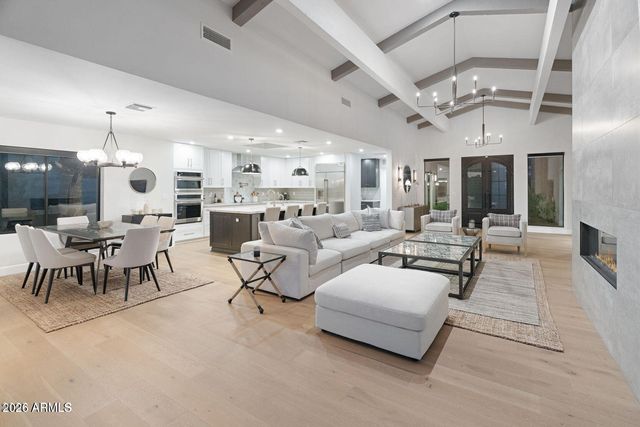 8556 N 84th Street, Scottsdale, AZ 85258