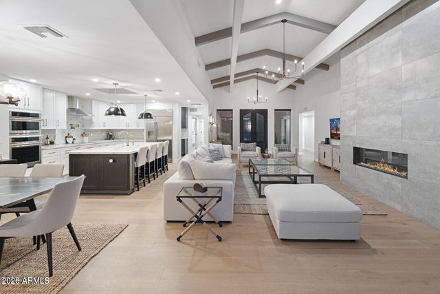 8556 N 84th Street, Scottsdale, AZ 85258