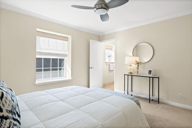 445 Oak Grove Avenue 15, Menlo Park, CA 94025