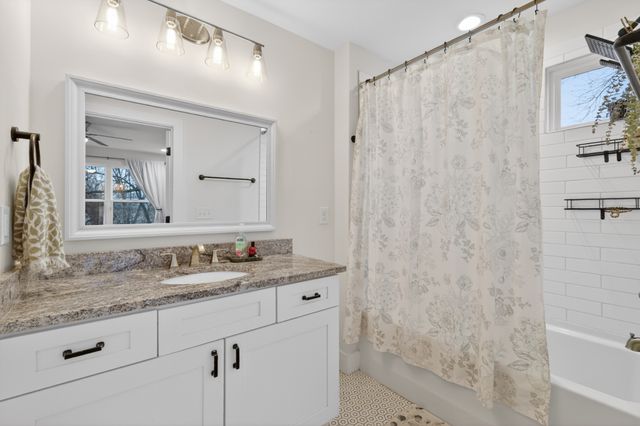 4103B Main St, Old Hickory, TN 37138