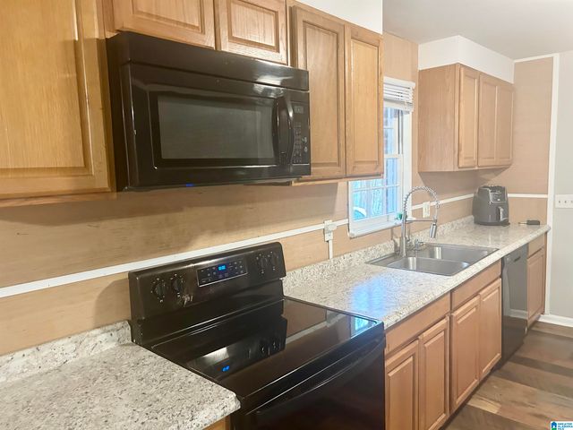 122 NABORS AVENUE, Hueytown, AL 35023