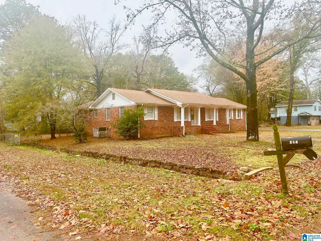 122 NABORS AVENUE, Hueytown, AL 35023