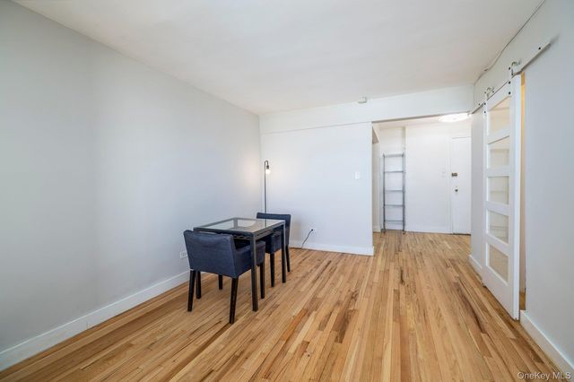 4601 39th Avenue 311, Sunnyside, NY 11104