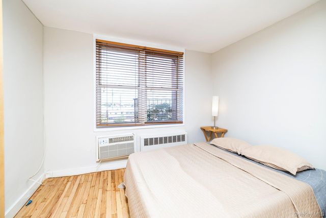4601 39th Avenue 311, Sunnyside, NY 11104