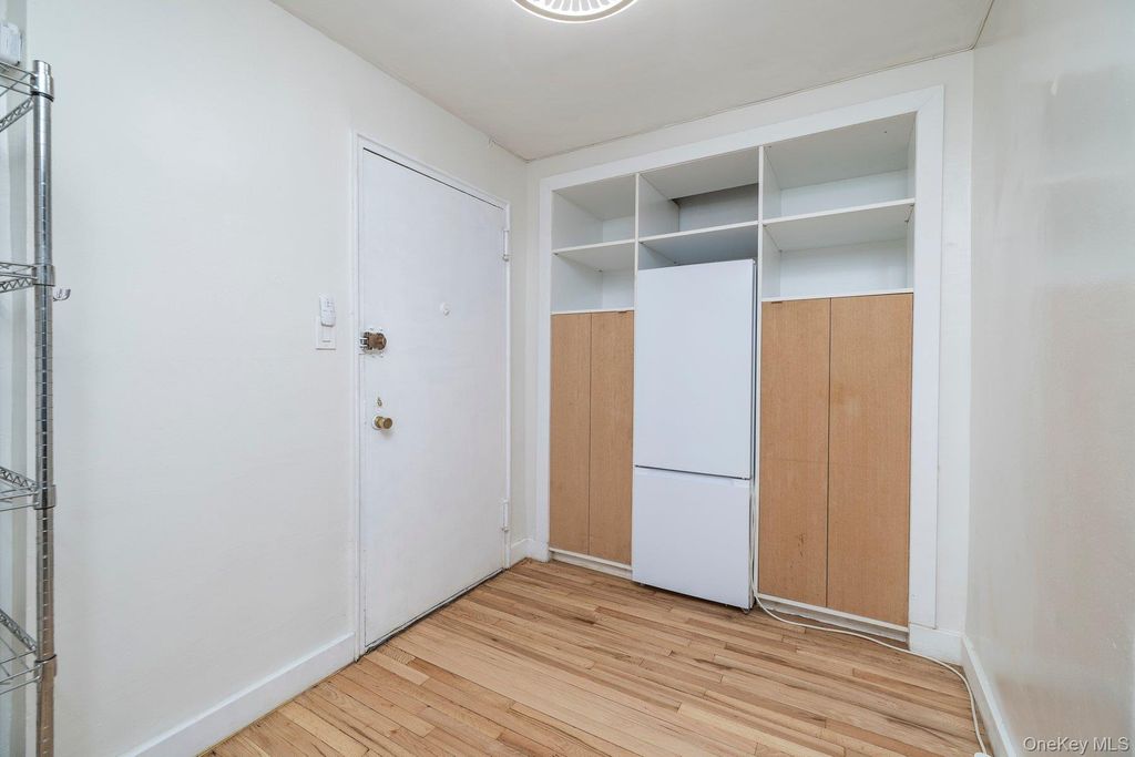 4601 39th Avenue 311, Sunnyside, NY 11104 — photo 5