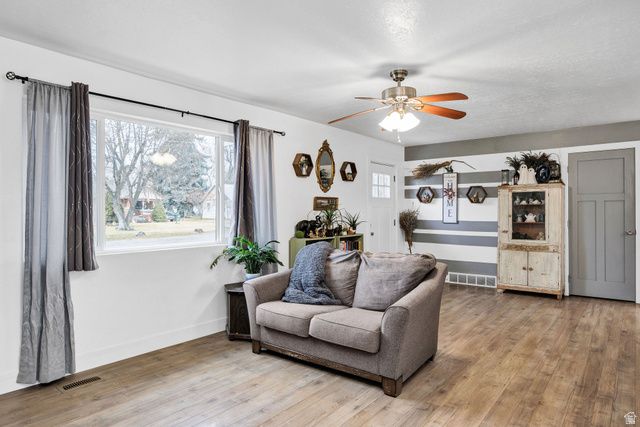 282 W 100 S, Smithfield, UT 84335