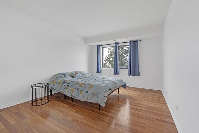 4901 Golf Road 410, Skokie, IL 60077