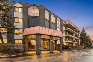 4901 Golf Road 410, Skokie, IL 60077