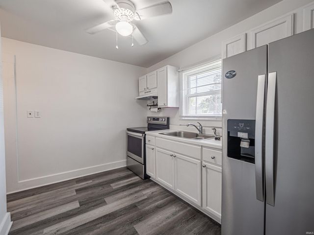 1423 Allens Lane, Evansville, IN 47710