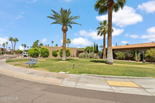 7633 E MEADOWBROOK Avenue, Scottsdale, AZ 85251