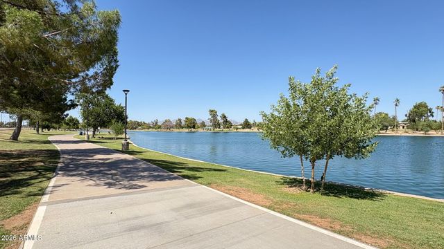 7633 E MEADOWBROOK Avenue, Scottsdale, AZ 85251