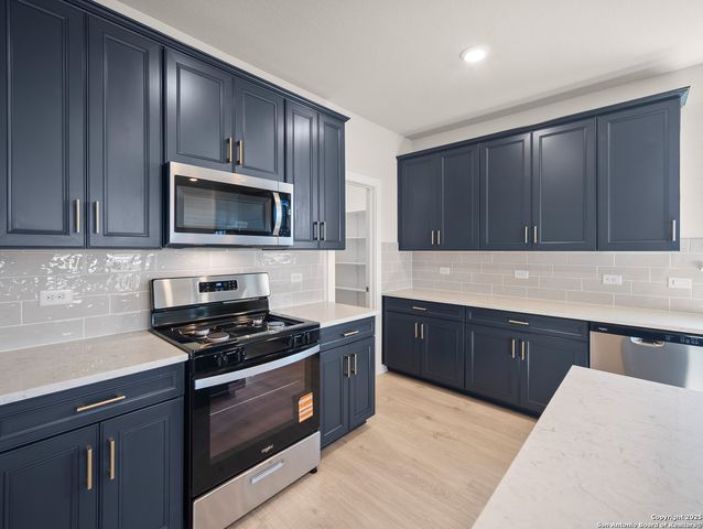 6407 Penny Path, San Antonio, TX 78253