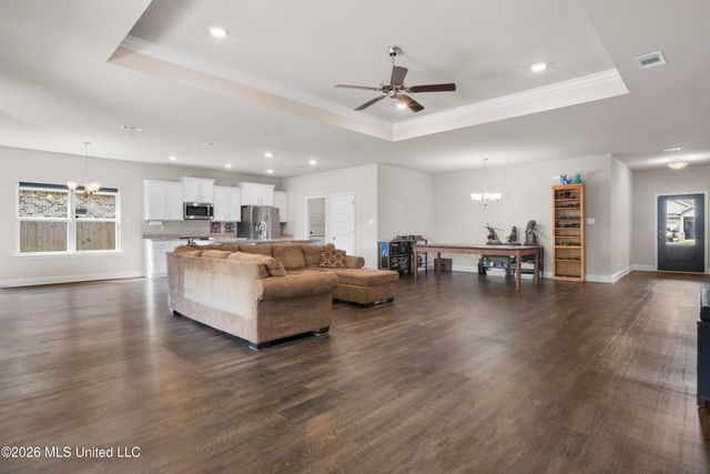 9556 Mallette Drive, Biloxi, MS 39532