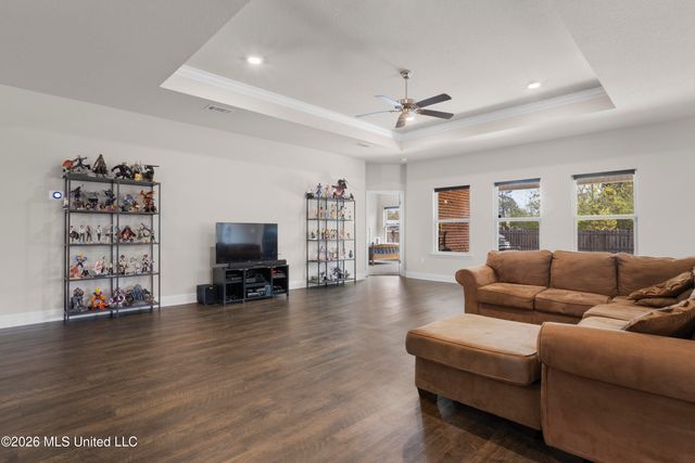 9556 Mallette Drive, Biloxi, MS 39532