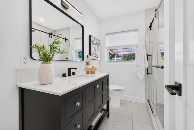 5483 37TH AVENUE N, St Petersburg, FL 33710