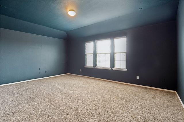 1305 Lone Pine Drive, Little Elm, TX 75068
