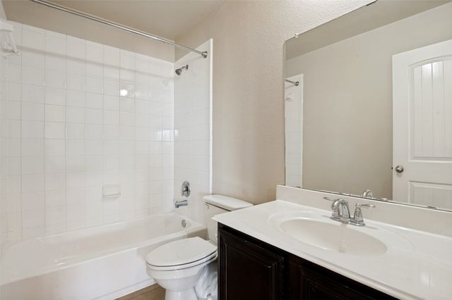 1305 Lone Pine Drive, Little Elm, TX 75068