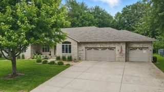 180 Nature Valley Place NW, Owatonna, MN 55060
