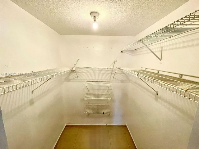 1725 SW 131st Place Circle S, Miami, FL 33175