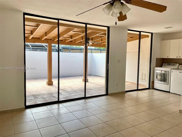 1725 SW 131st Place Circle S, Miami, FL 33175