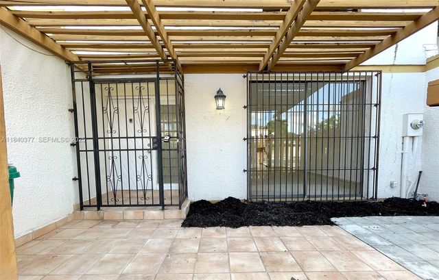 1725 SW 131st Place Circle S, Miami, FL 33175