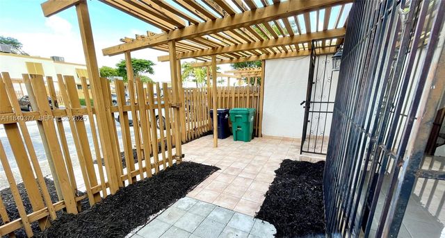 1725 SW 131st Place Circle S, Miami, FL 33175