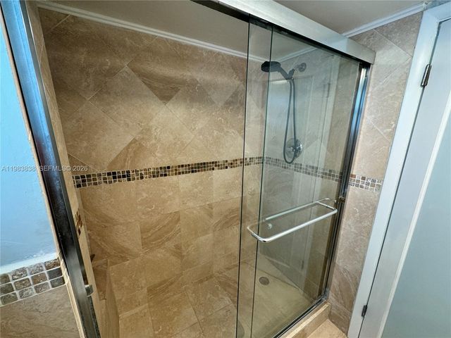 1615 West Ave 402, Miami Beach, FL 33139