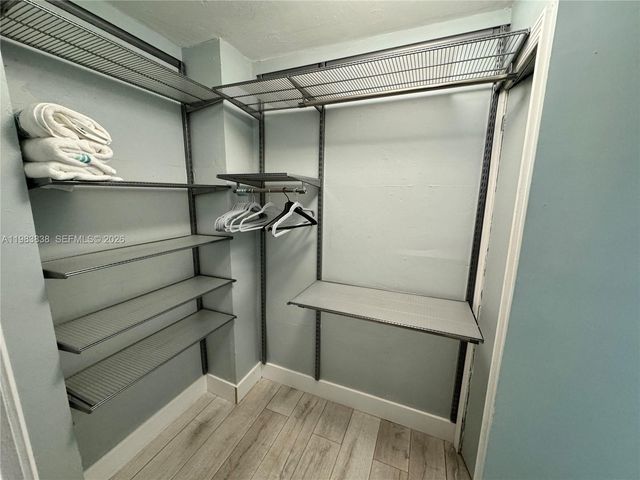 1615 West Ave 402, Miami Beach, FL 33139