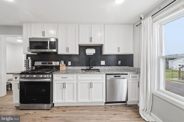 312 ORCHARD AVE, Baltimore, MD 21225