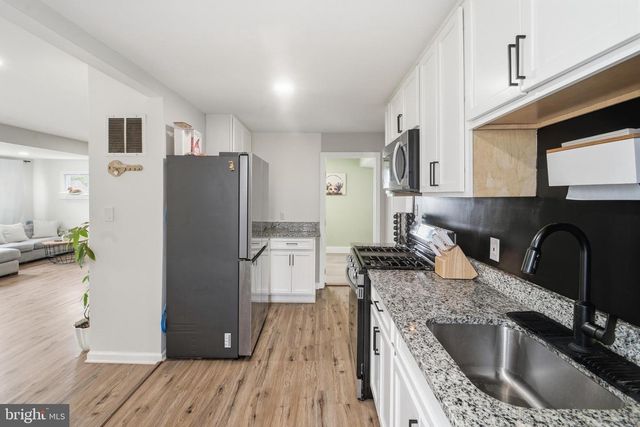 312 ORCHARD AVE, Baltimore, MD 21225