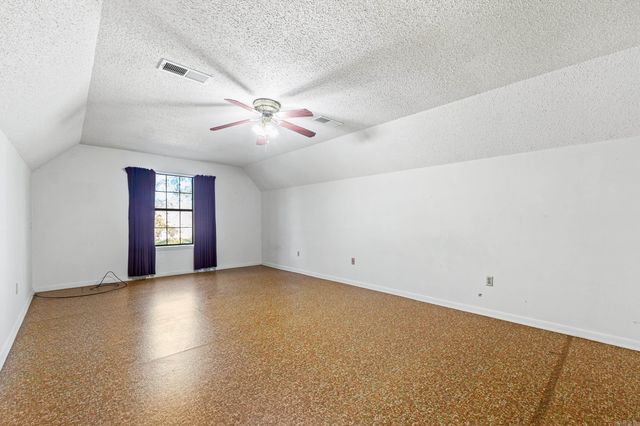 1 Burnett Circle, Greenbrier, AR 72058