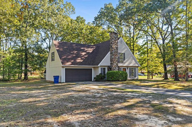1 Burnett Circle, Greenbrier, AR 72058