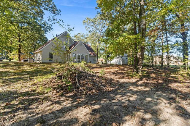1 Burnett Circle, Greenbrier, AR 72058