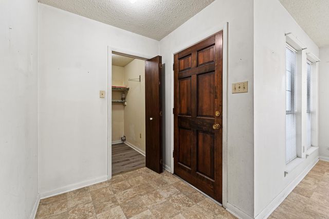 1 Burnett Circle, Greenbrier, AR 72058