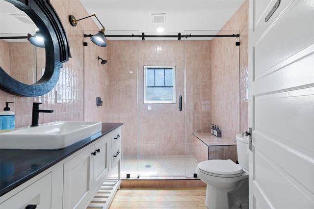 1731 Spur 458, Carmine, TX 78932