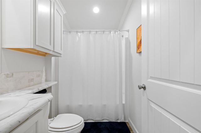 1731 Spur 458, Carmine, TX 78932