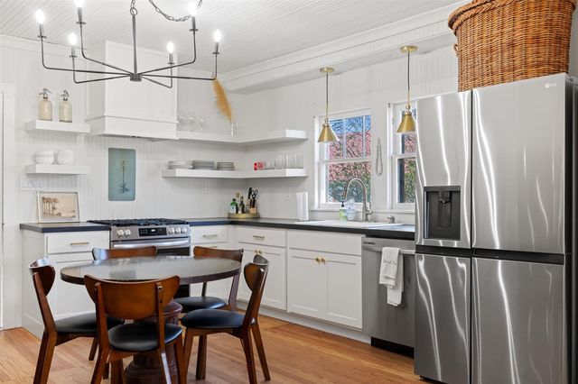 1731 Spur 458, Carmine, TX 78932