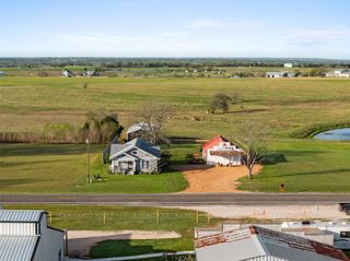 1731 Spur 458, Carmine, TX 78932