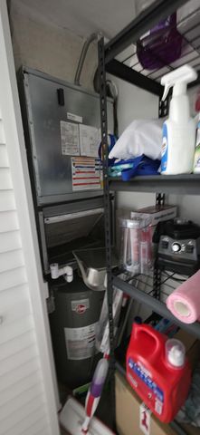 6091 NW 61st Avenue 105, Tamarac, FL 33319