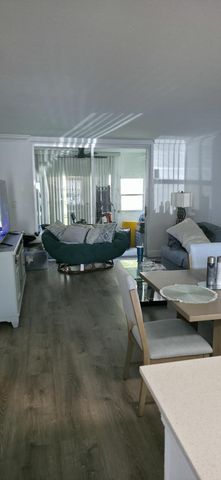 6091 NW 61st Avenue 105, Tamarac, FL 33319