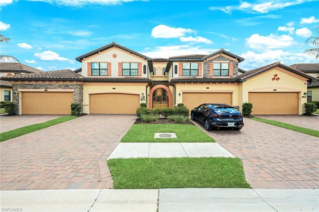 17401 Cherrywood CT 7404, BONITA SPRINGS, FL 34135 — exterior